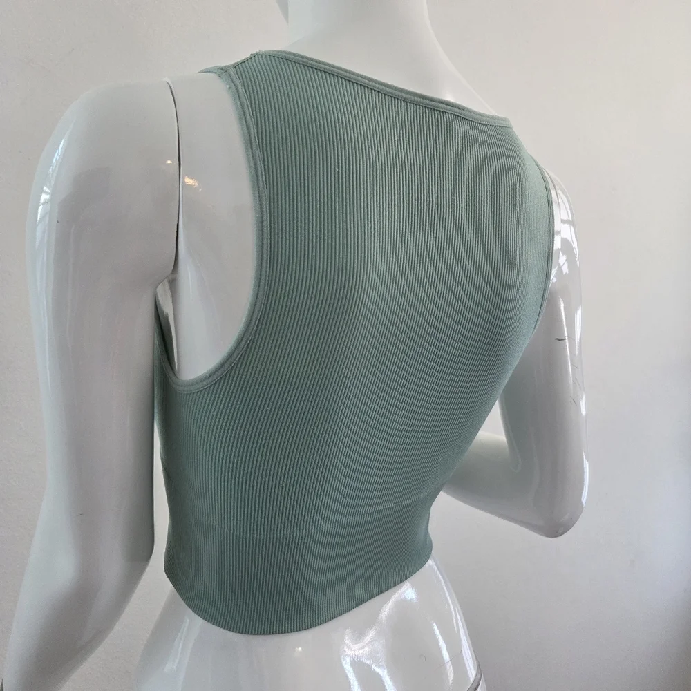 Forever 21 Ribbed Sage Green Crop Tank  Medium/Large - Picture 6 of 13